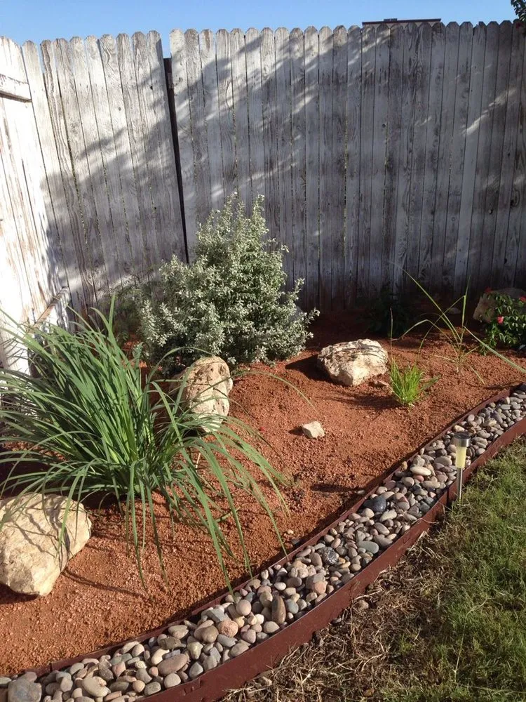 Local yard cleanup service for homes in Edgecliff Village, TX by Mow Green Landscaping