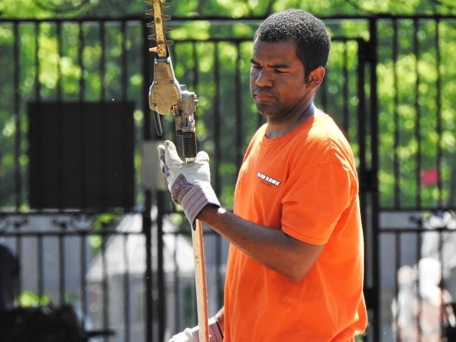 Custom garden landscaping experts serving Huntsville, AL - Mow Hawk Lawn Care