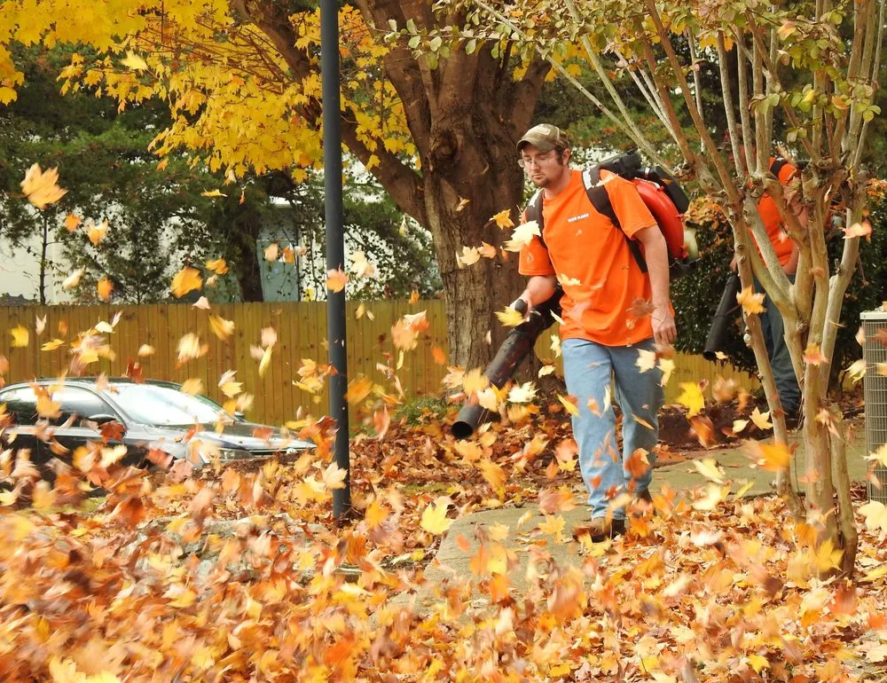 Custom yard maintenance for residential properties across Huntsville, AL - Mow Hawk Lawn Care