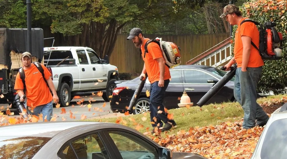 Top-rated yard maintenance for residential properties in Huntsville, AL by Mow Hawk Lawn Care