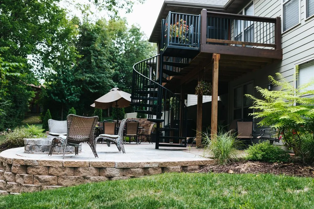 Trusted landscape installation experts serving Columbia, MO - Mow-It-Alls