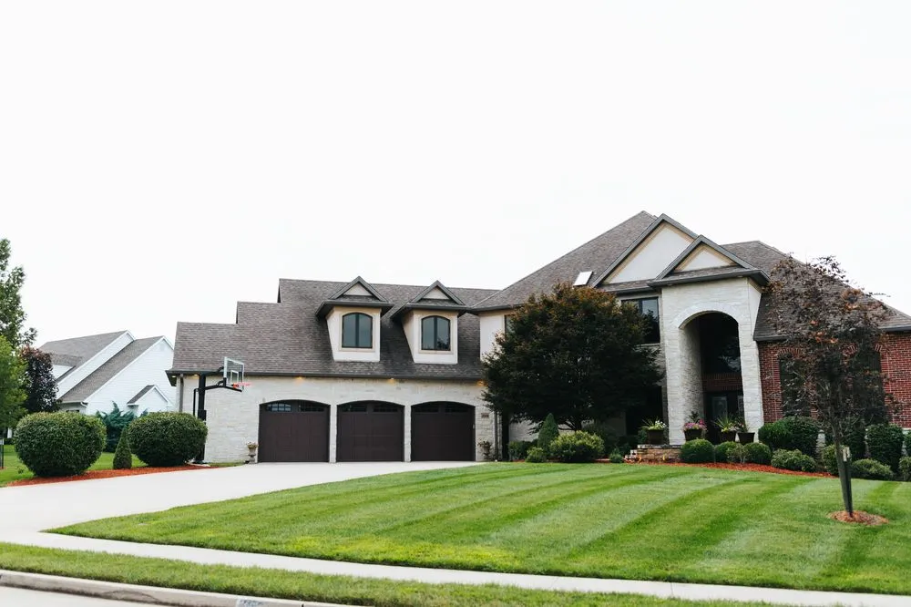 Custom landscape design near you in Columbia, MO by Mow-It-Alls