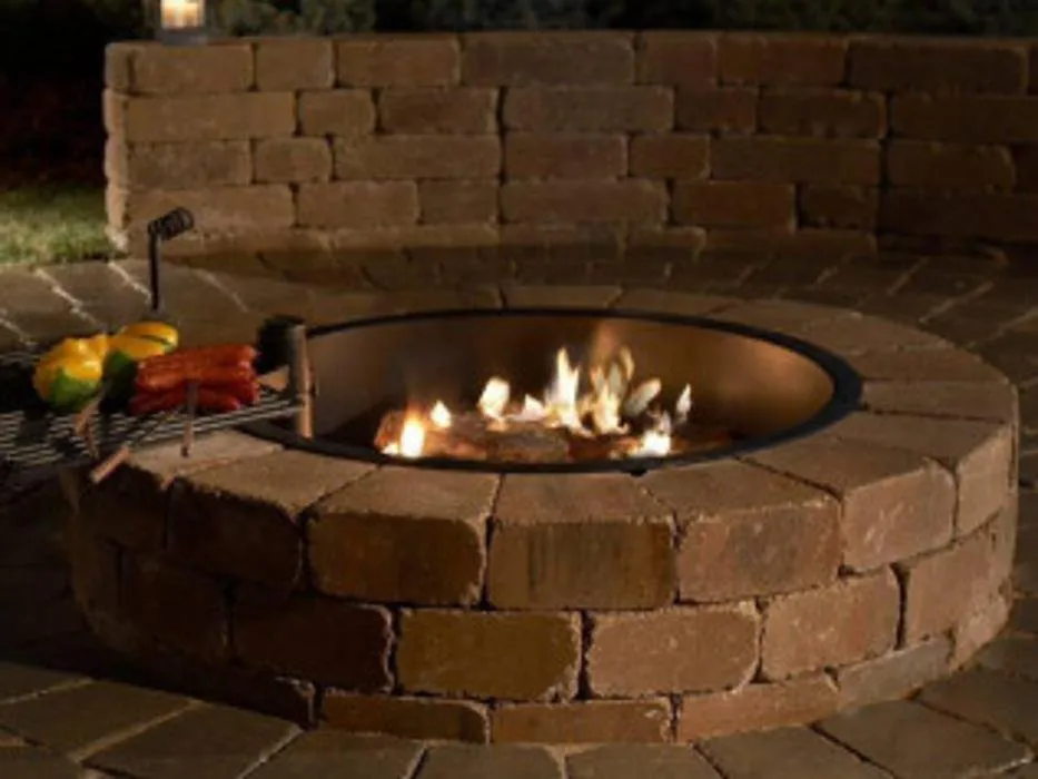 Local outdoor landscaping for homes across Olive Branch, MS - Mow It Right