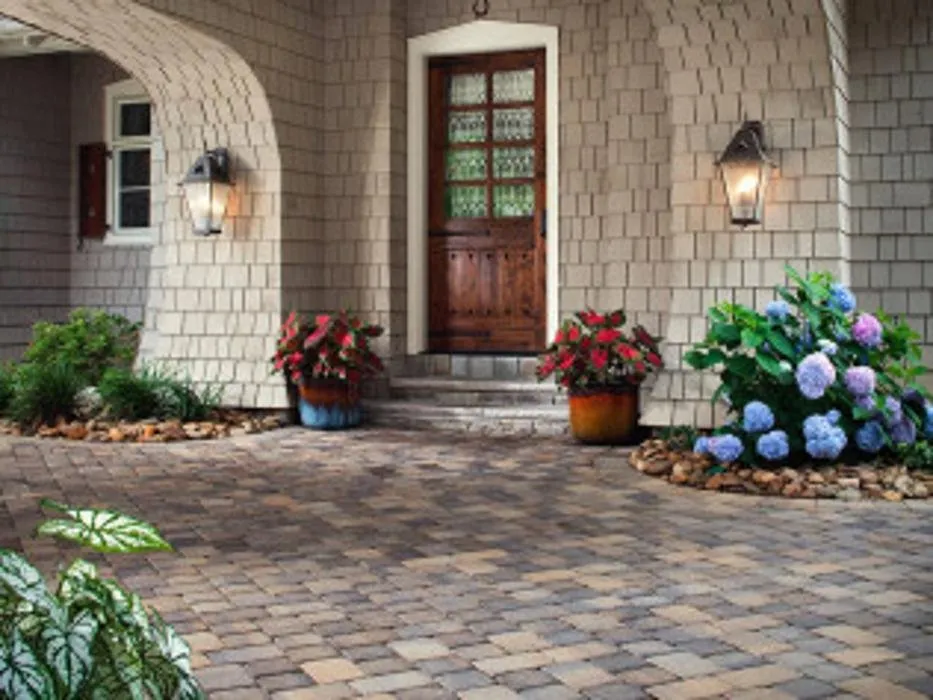 Reliable yard cleanup service experts serving Olive Branch, MS - Mow It Right