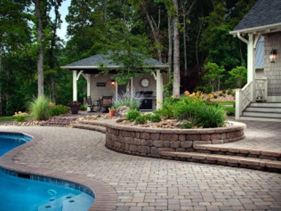 Expert landscape design for beautiful yards across Olive Branch, MS - Mow It Right