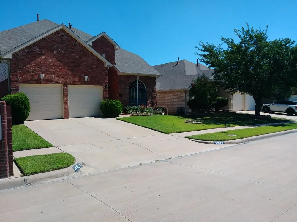 Custom residential landscaping in McKinney, TX - Mow Managers