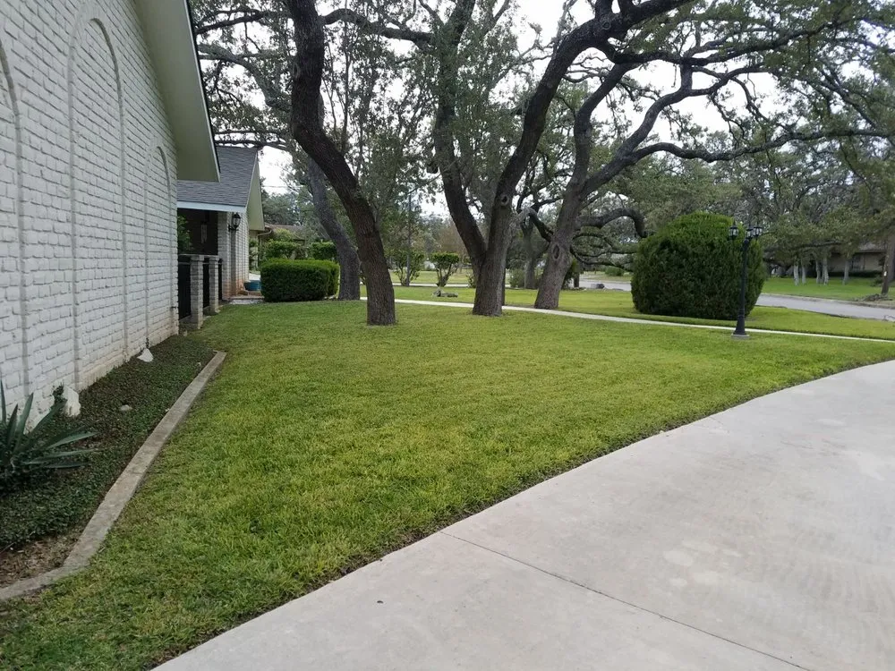 Reliable landscaping services in Spencer, OK by Mow Managers