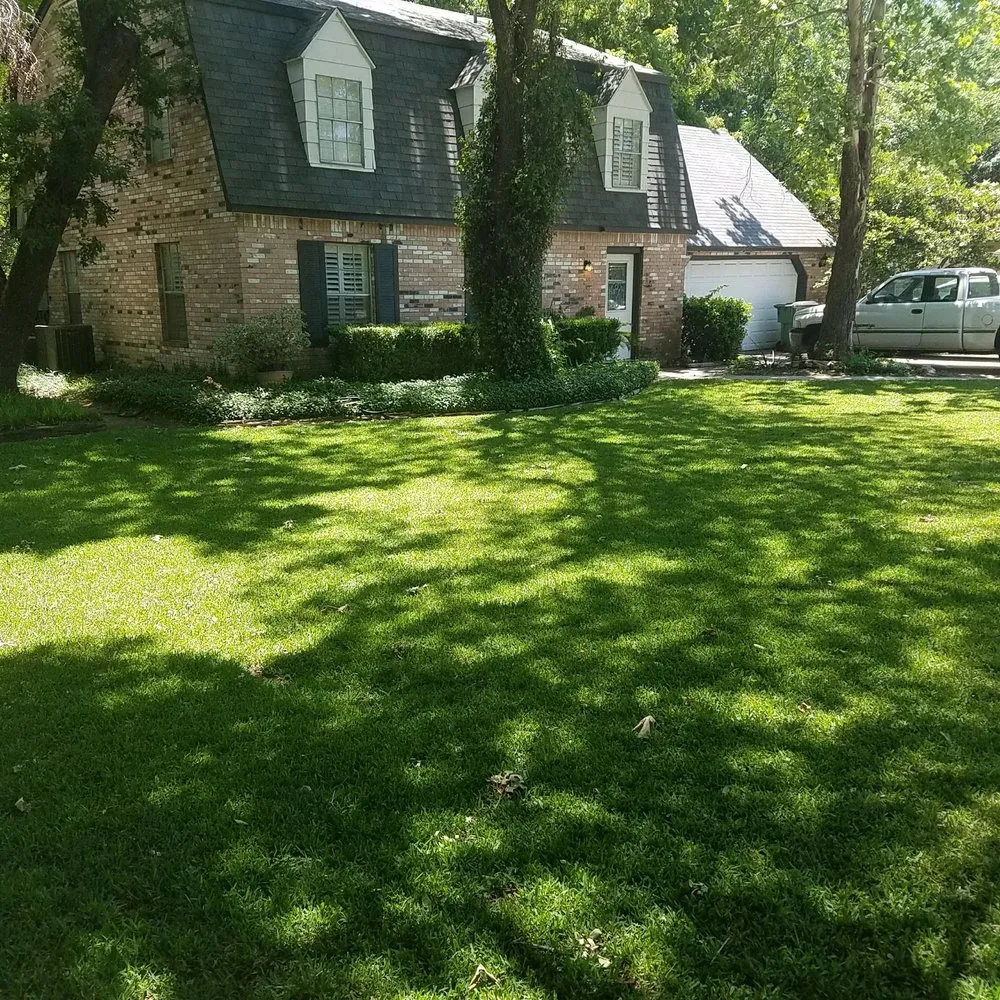 Local yard maintenance in Tulsa, OK - Mow Managers