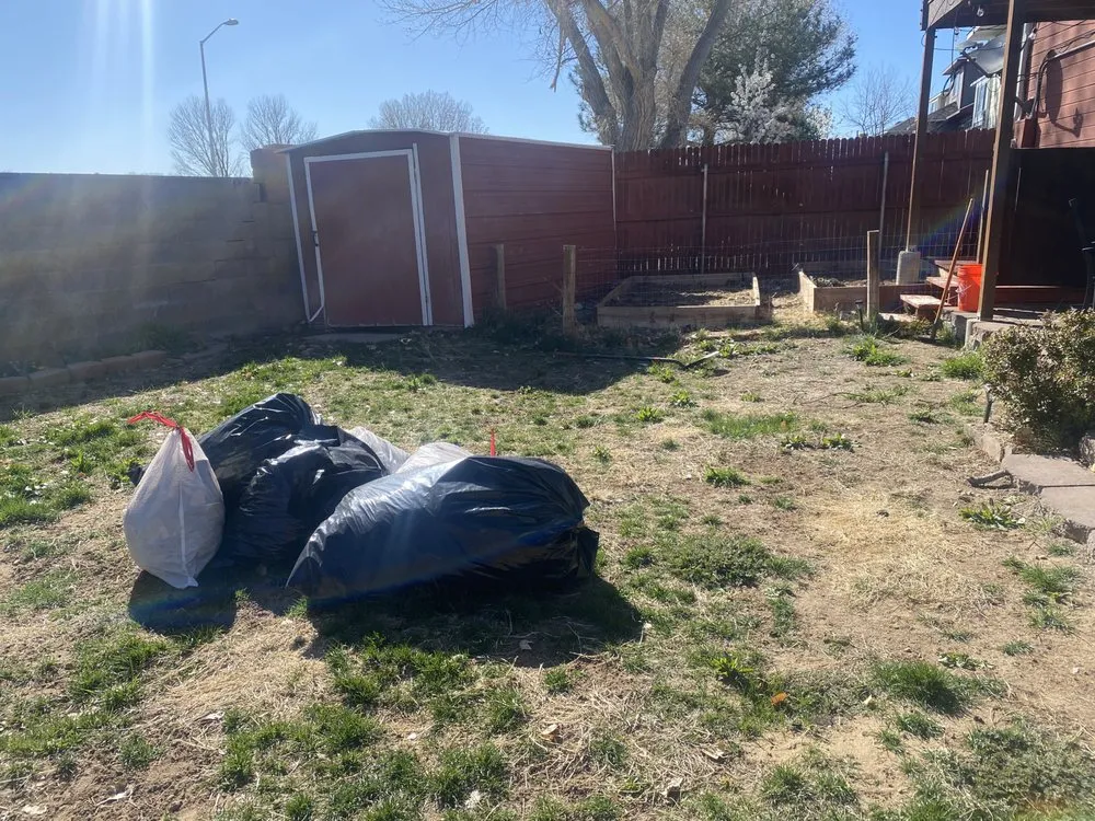 Top-rated lawn mowing service with custom design across Farmington, NM - Mow Masters