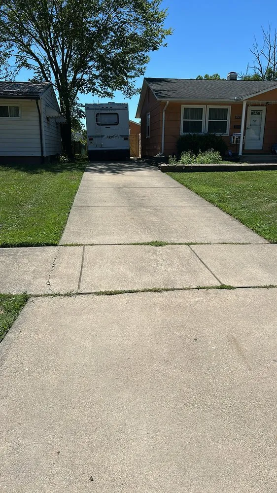 Custom outdoor landscaping near you across Niles, OH - Mow Masters Landscaping