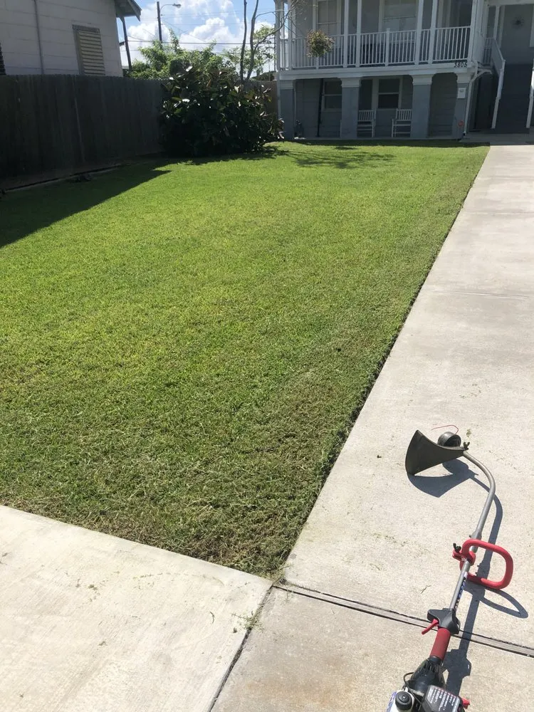 Reliable garden landscaping in Galveston, TX by Mow Me Down Lawn Service