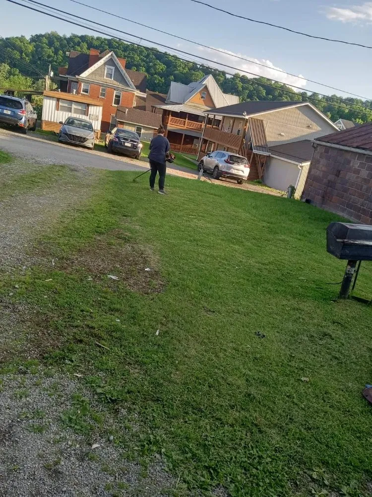 Reliable yard maintenance in Dilliner, PA by Mow N Go And More