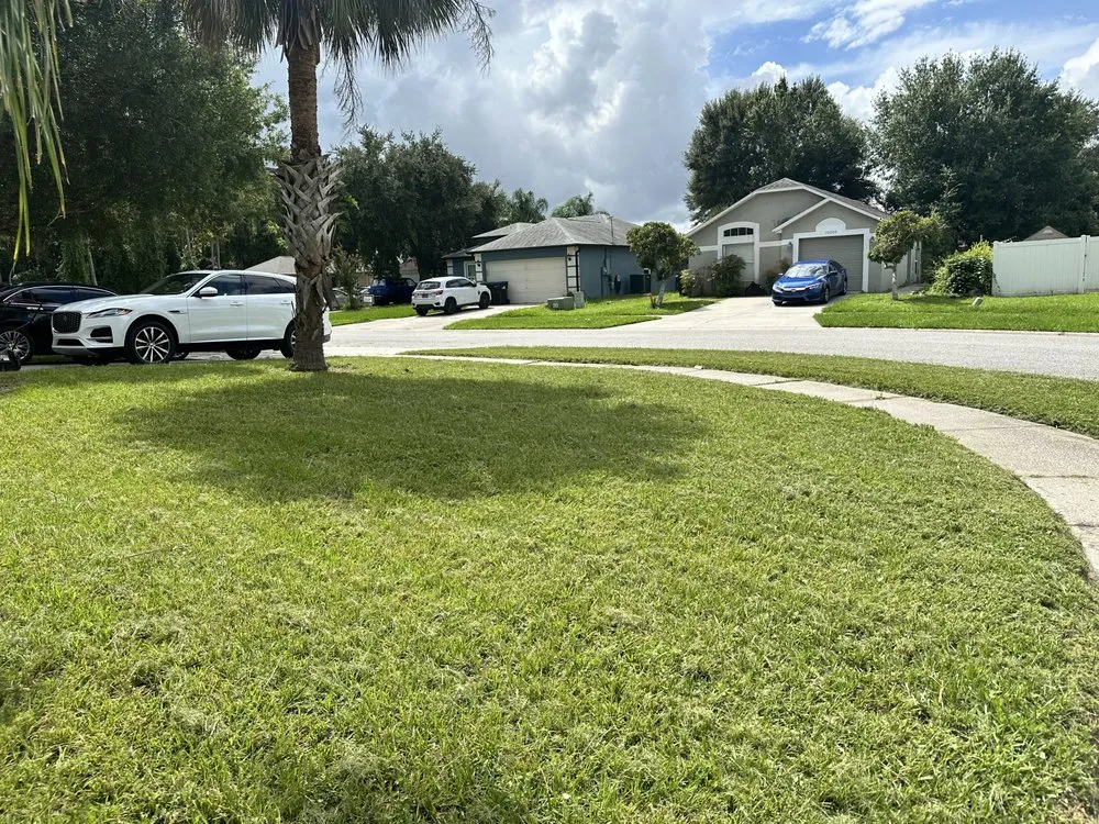 Expert lawn mowing service for residential properties across West Palm Beach, FL - Mow N Go Landscaping