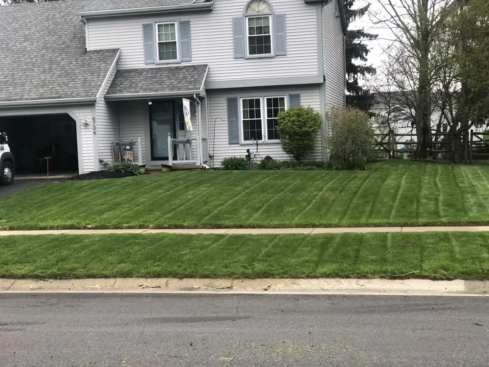 Expert lawn mowing service in Columbus, OH by Mow 'N' Go Lawn Care