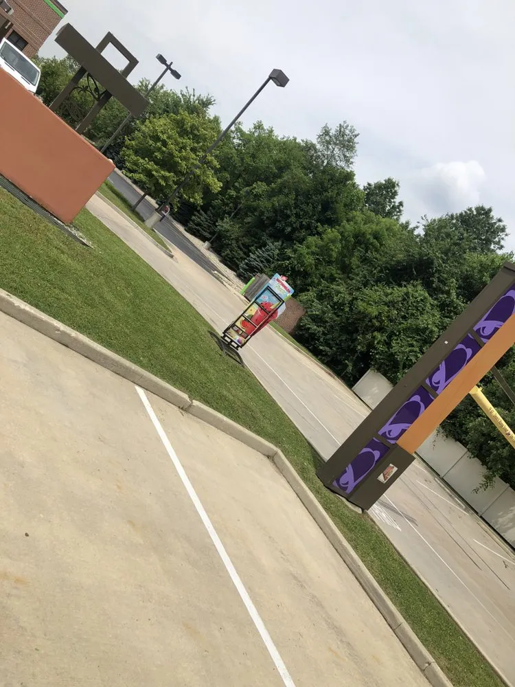 Local yard maintenance experts serving Columbus, OH - Mow 'N' Go Lawn Care