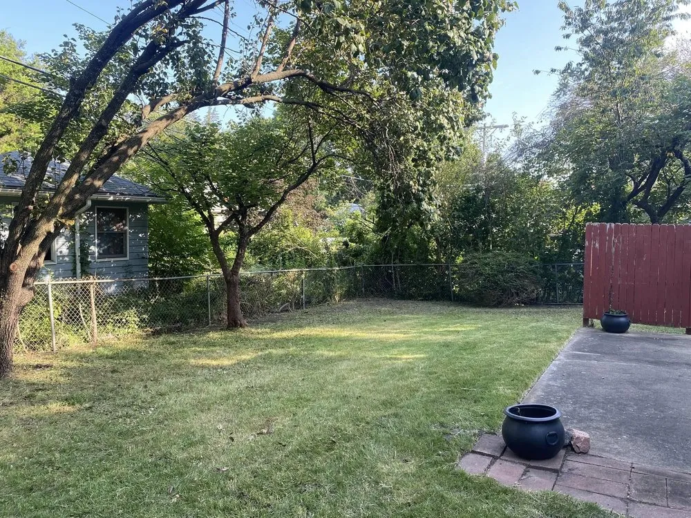 Expert yard cleanup service experts serving Topeka, KS - Mow N More