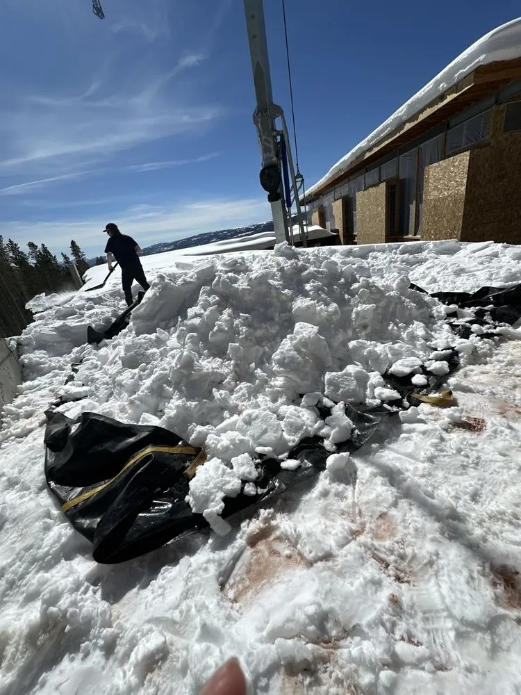 Top-rated lawn care service for homes in Bozeman, MT by Mow ‘n Snow