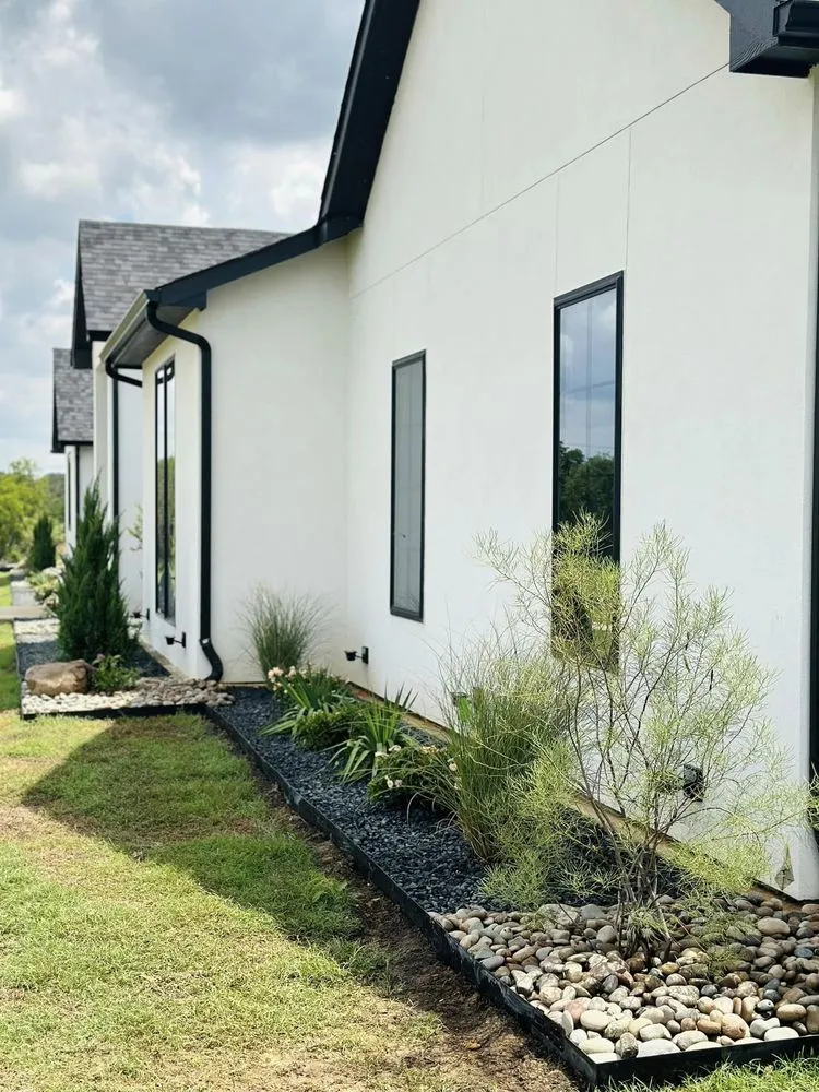 Local yard maintenance in Ennis, TX - Mow Pro's