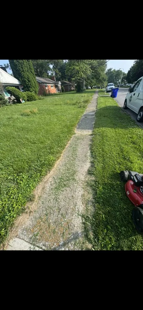 Top-rated yard maintenance for residential properties across Lexington-Fayette, KY - Mow Pros Lawn Care