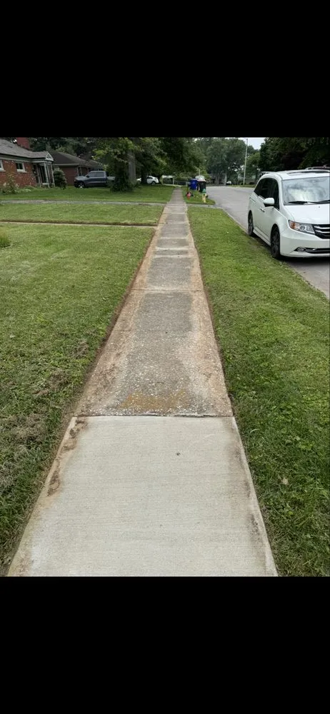 Professional outdoor landscaping experts serving Lexington-Fayette, KY - Mow Pros Lawn Care