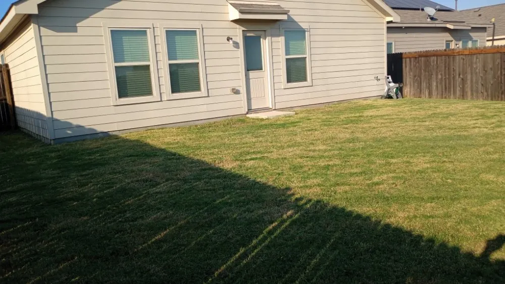 Top-rated lawn mowing service in Fort Worth, TX by Mow Pros Lawn Landscaping