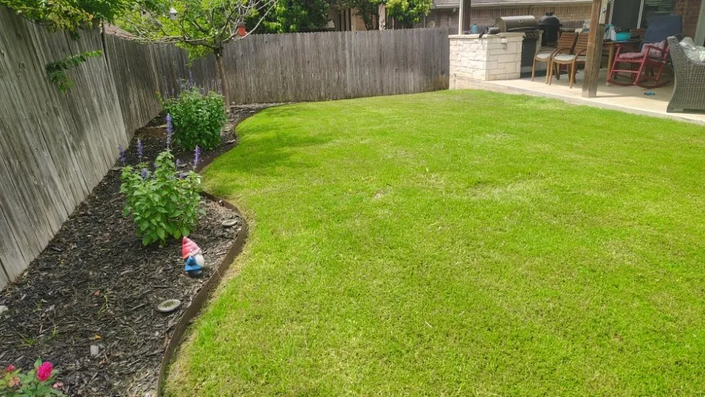 Custom lawn care service in Fort Worth, TX by Mow Pros Lawn Landscaping