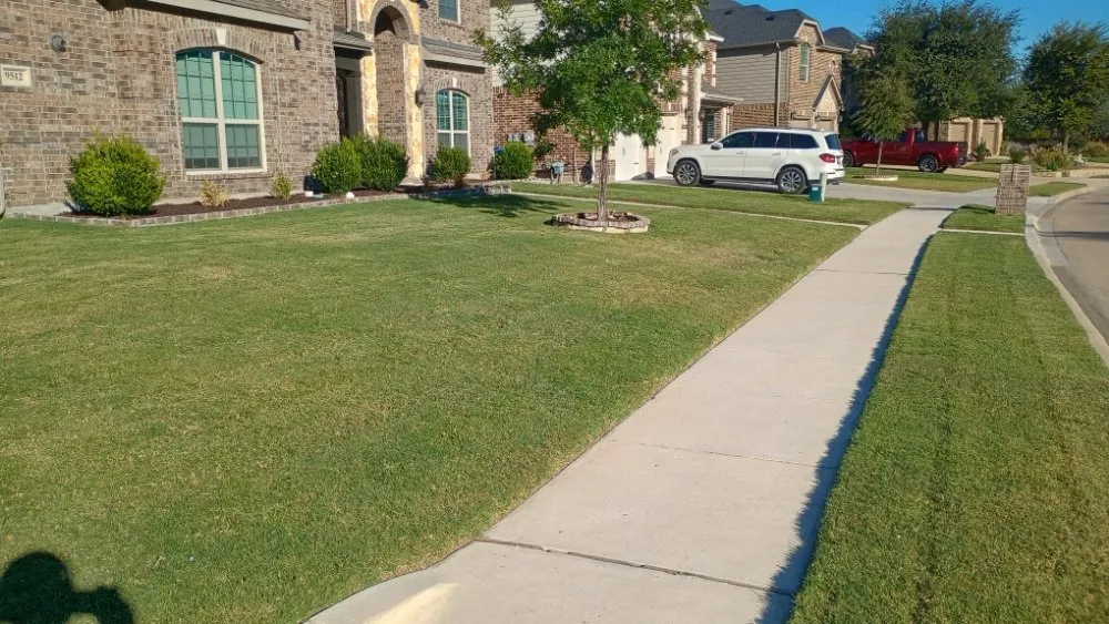 Custom residential landscaping in Fort Worth, TX by Mow Pros Lawn Landscaping