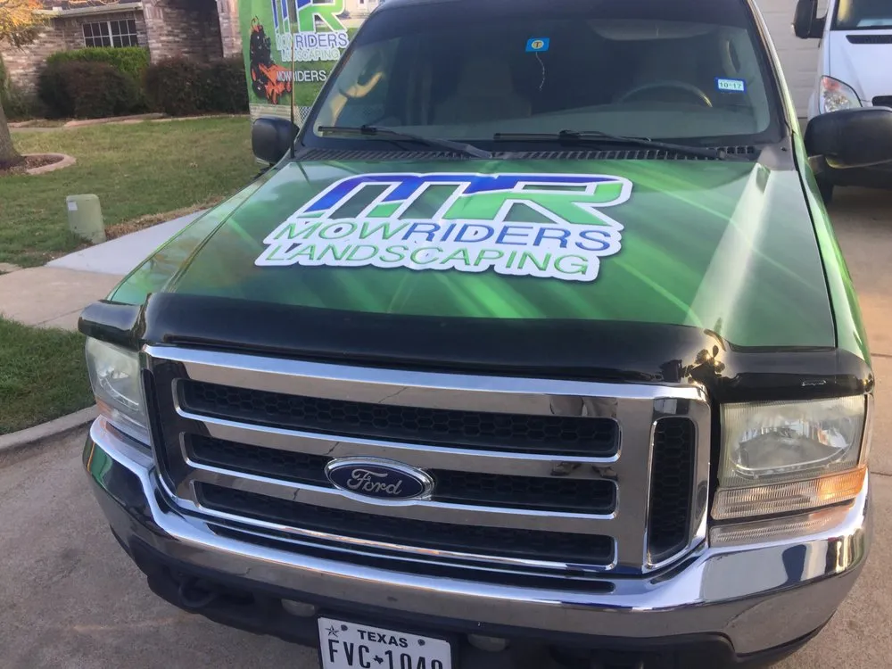 Affordable residential landscaping for residential properties in Midlothian, TX by Mow Riders Landscaping