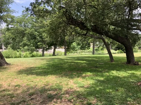 Mow Texas - Wimberley Lawn Care