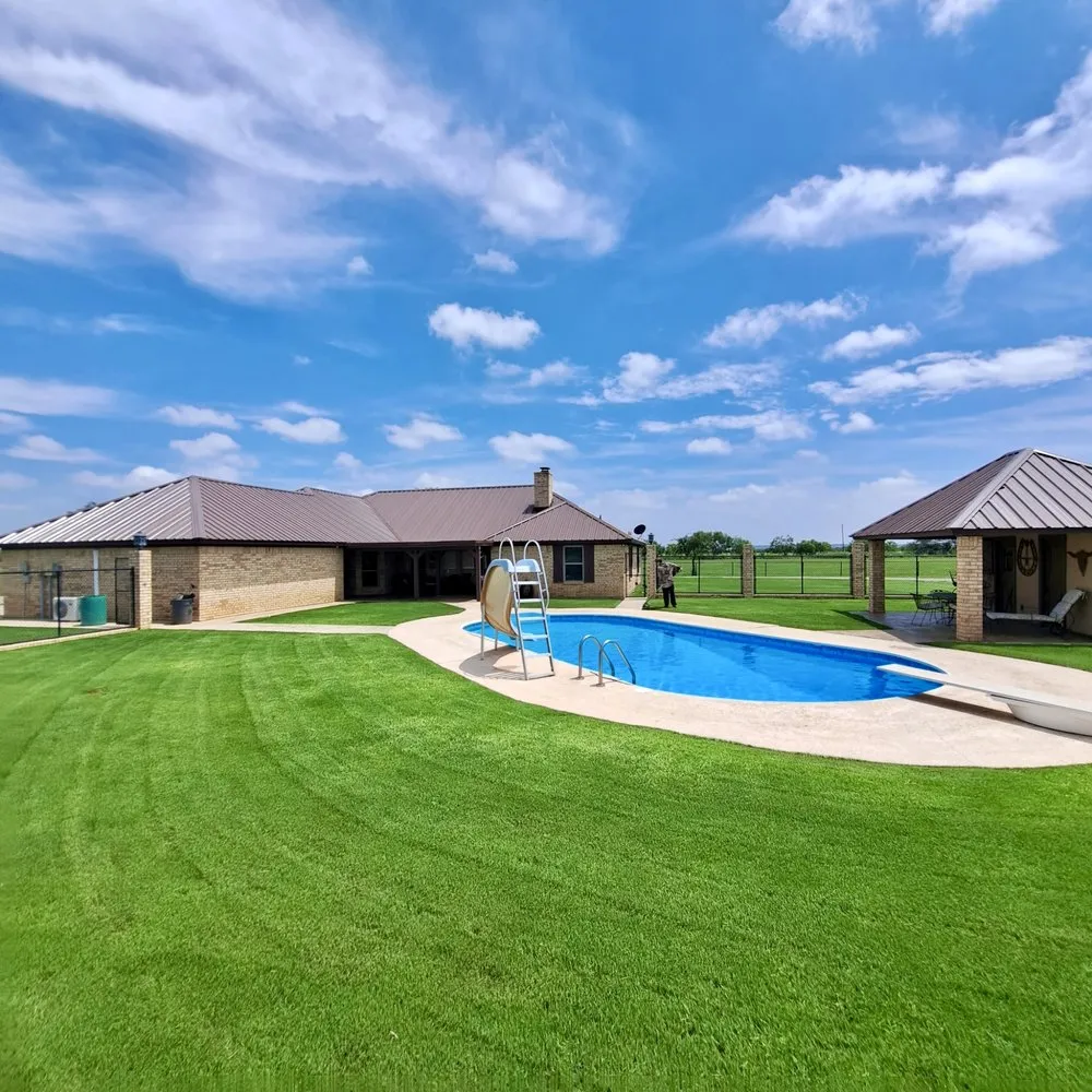 Local garden landscaping experts serving Abilene, TX - Mow-tinez Landscaping