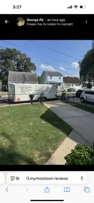 Mow Town Lawn Maintenance