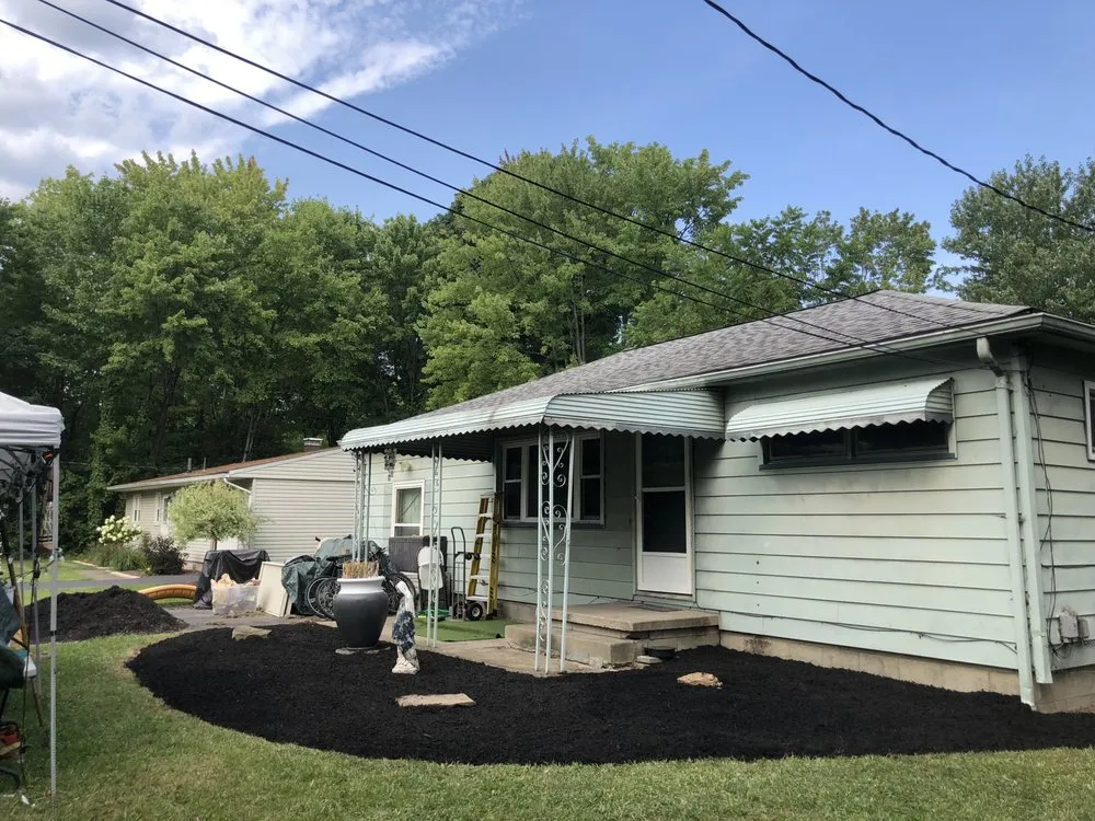 Reliable residential landscaping experts serving Sharpsville, PA - Mow Town