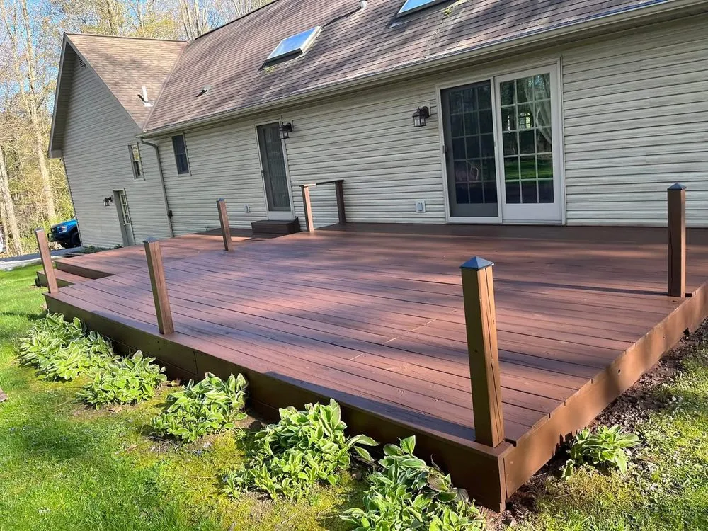 Custom lawn mowing service in Sharpsville, PA - Mow Town