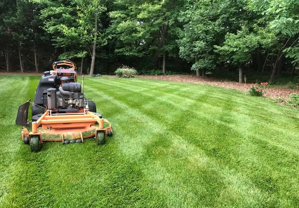 Expert residential landscaping in Moreno Valley, CA by Mow-Val Lawn Care