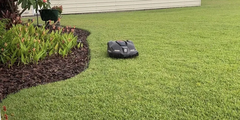 Top-rated landscape design experts serving Sanford, FL - Mowbot of Orlando