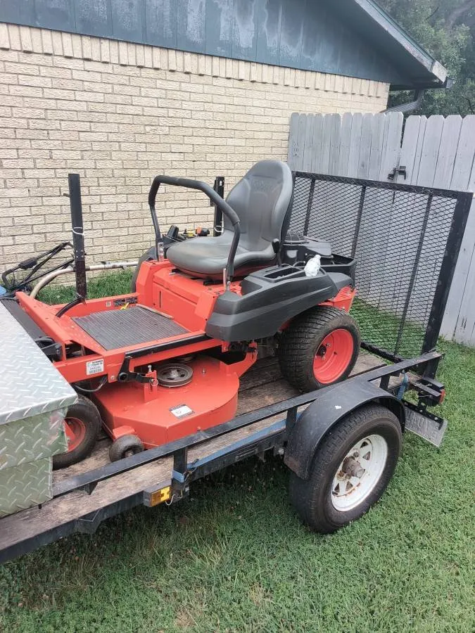 Reliable lawn care service in Springdale, AR - Mower And I