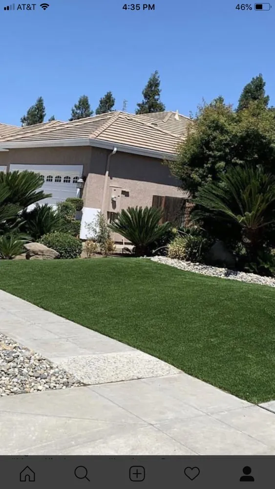 Professional lawn care service near you in Fresno, CA by Mower King