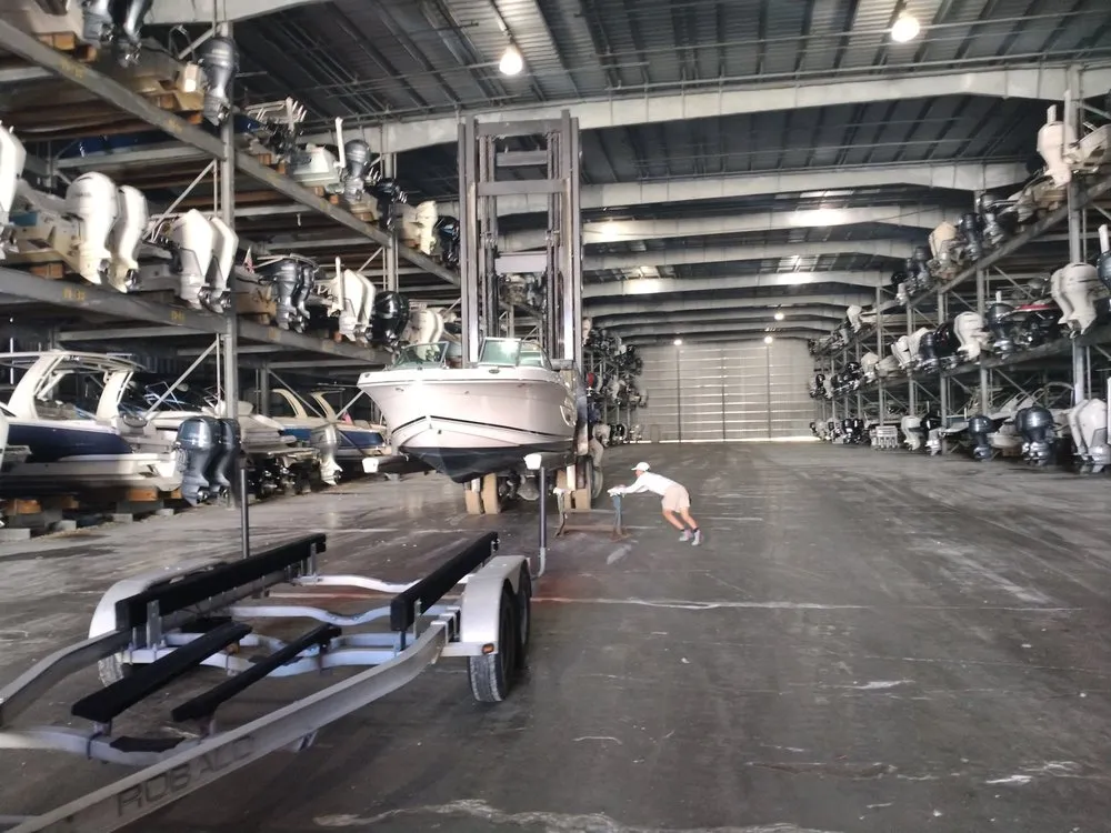 Top-rated yard cleanup service for year-round maintenance across Columbia, TN - Mower Lawn and Landscape