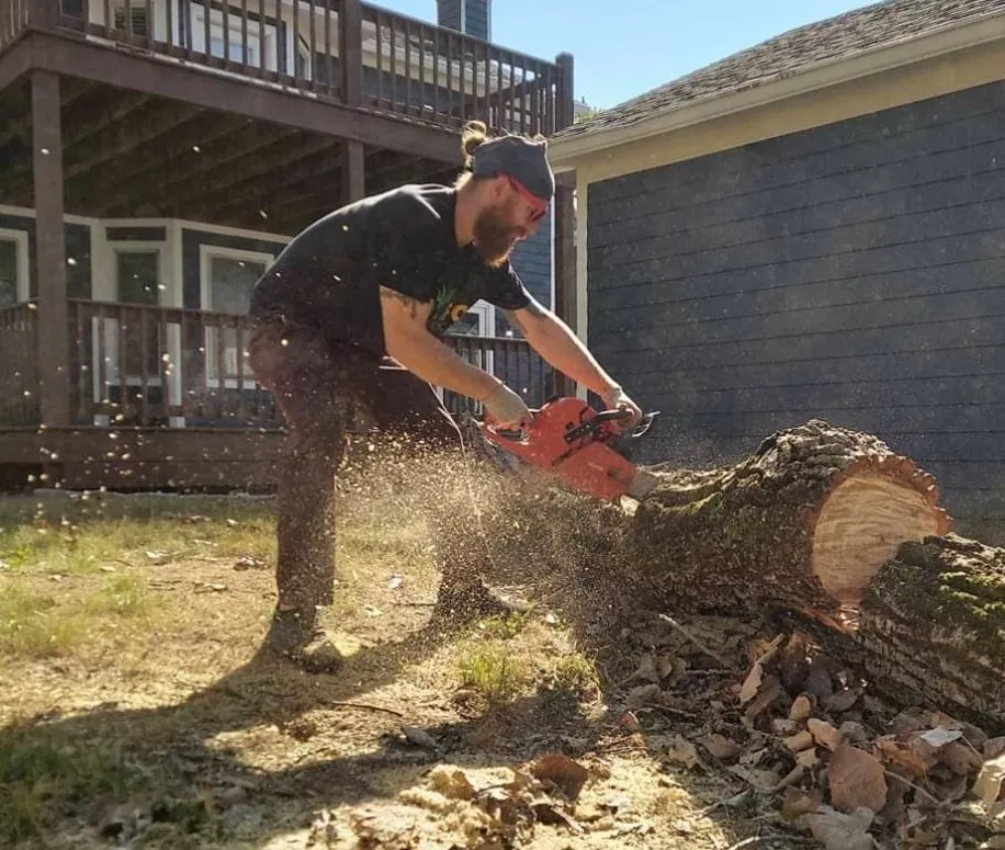 Professional garden landscaping in Cumberland, IN by MowFo Lawn And Landscape