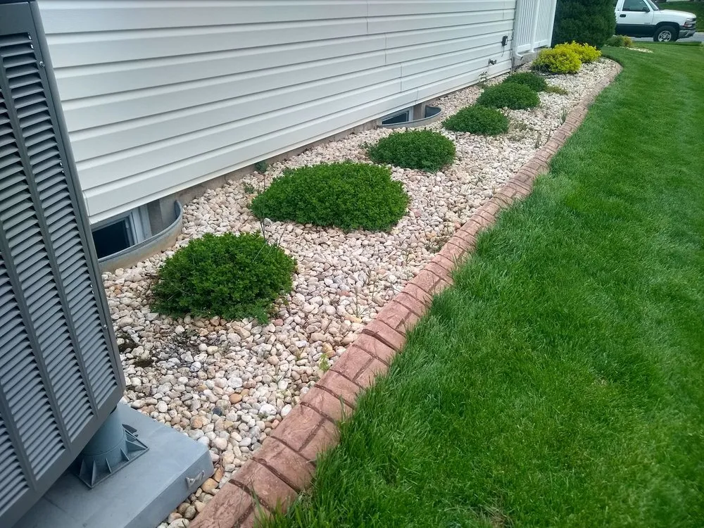 Reliable yard cleanup service in Mechanicsburg, PA - Mowing & More
