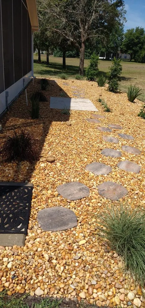 Local garden landscaping in Spring Hill, FL by Mowing America 