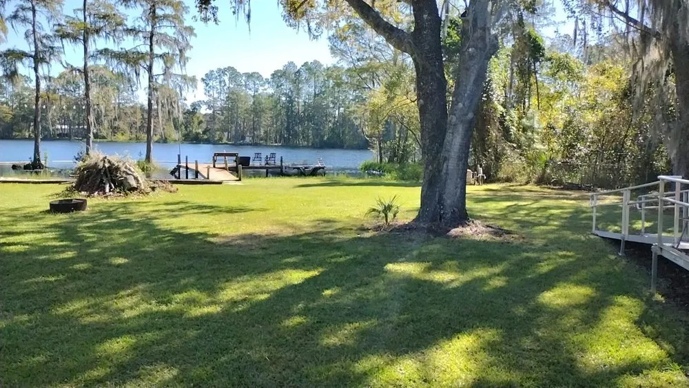 Reliable garden landscaping for homes in Interlachen, FL by Mowing Fools