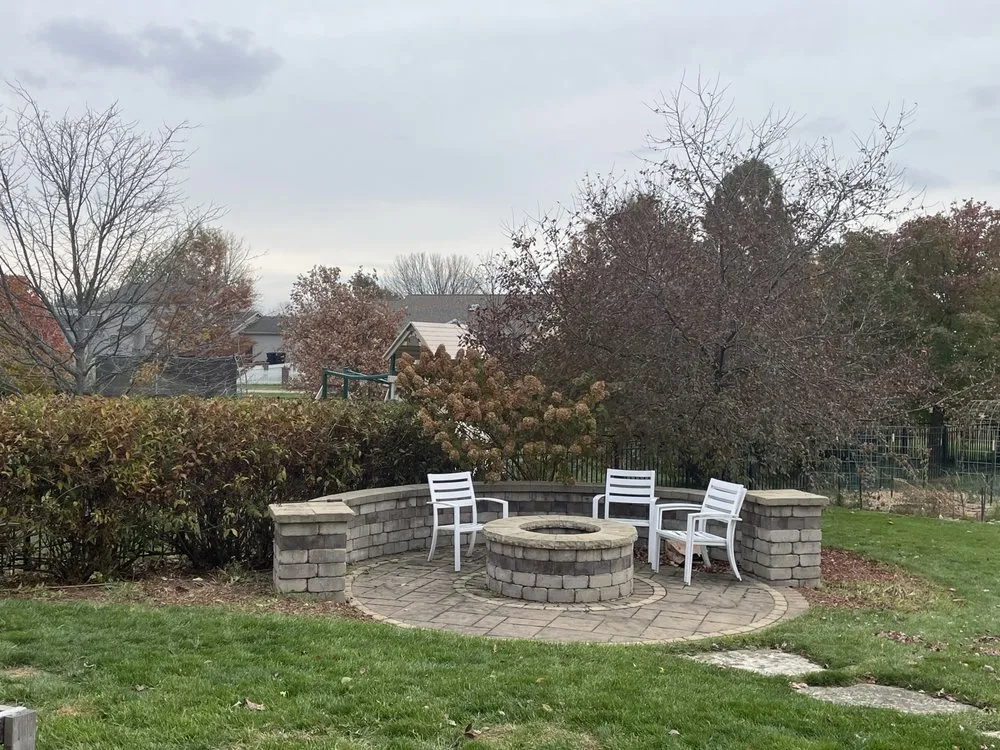 Expert garden landscaping in Normal, IL by Mowments Notice