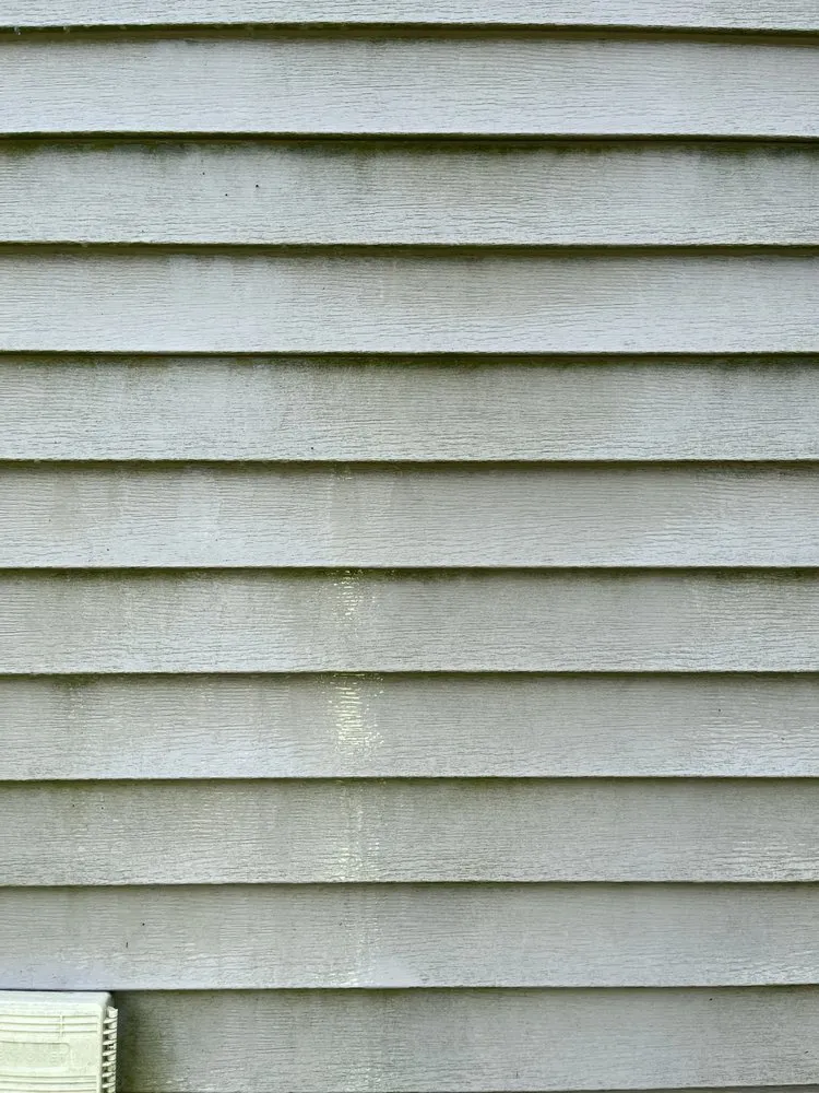 Expert yard maintenance for year-round maintenance across Normal, IL - Mowments Notice