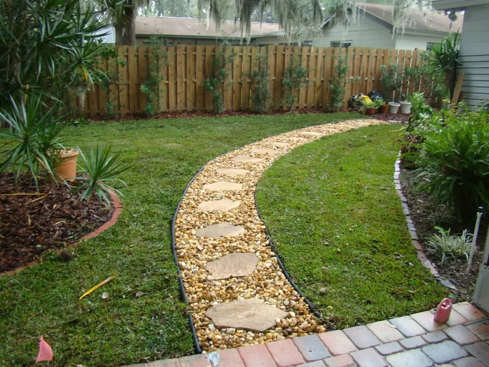 Expert outdoor landscaping experts serving Land O Lakes, FL - Mow'n By Bowen