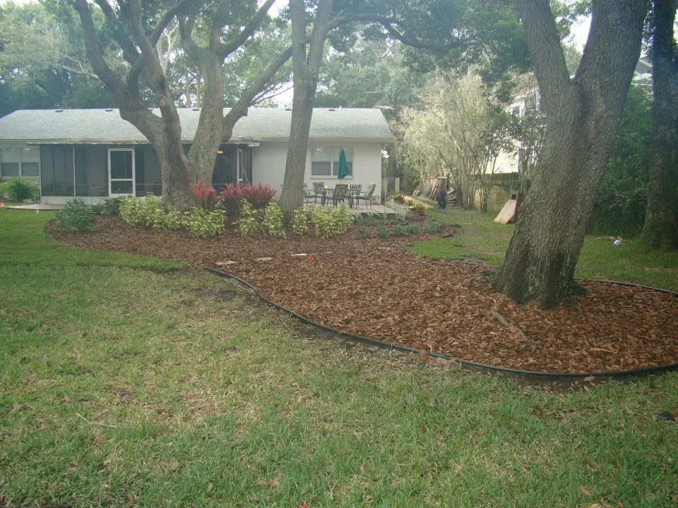 Local residential landscaping in Land O Lakes, FL by Mow'n By Bowen