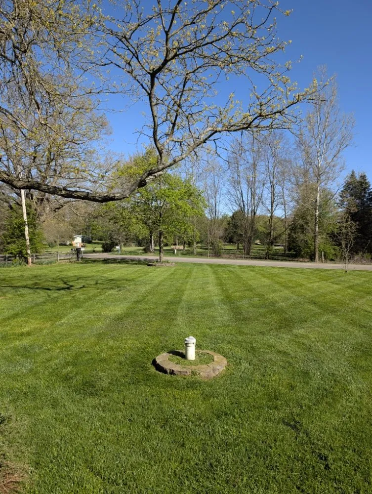 Local outdoor landscaping in Lansing, MI by MowPros Maintenance