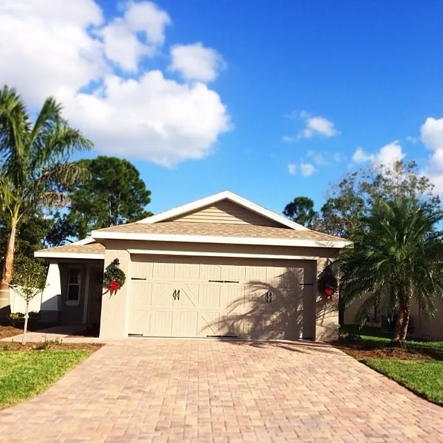 Custom residential landscaping in Bradenton, FL by Mowses Lawn Care