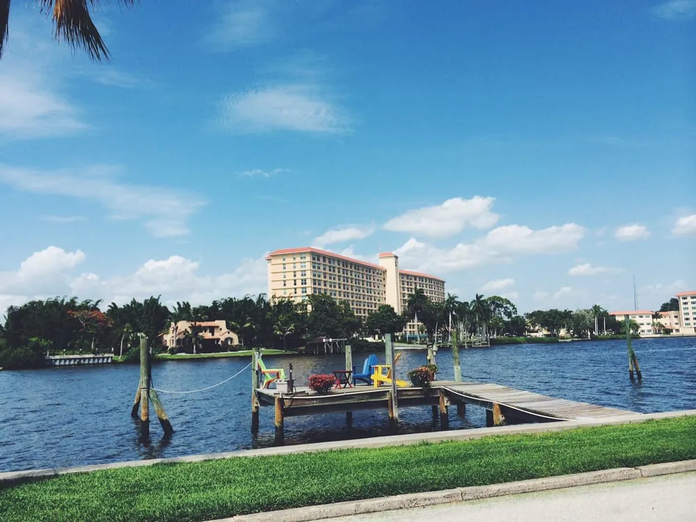 Expert lawn mowing service experts serving Bradenton, FL - Mowses Lawn Care