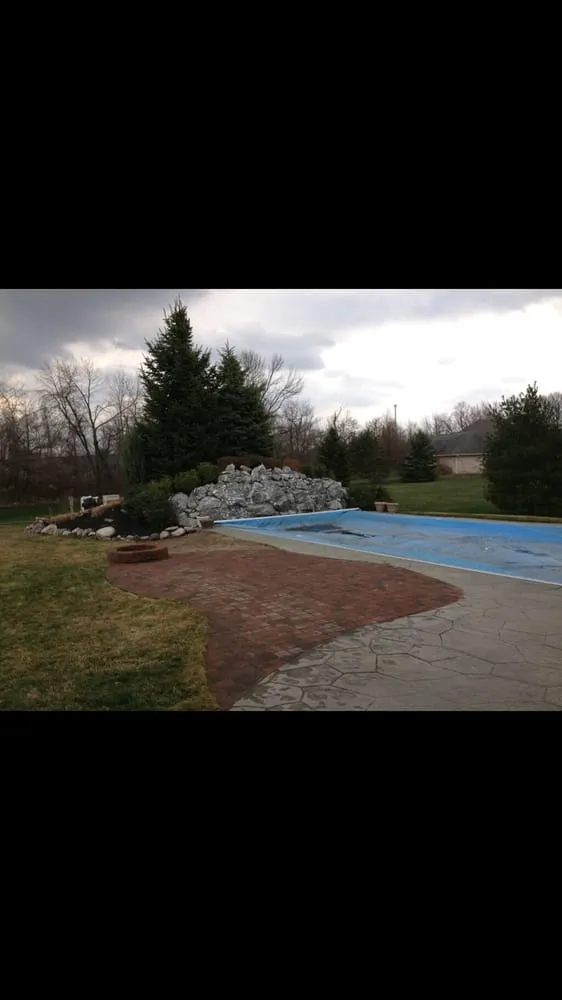 Top-rated yard maintenance for homes in Noblesville, IN by Mowtime Lawn & Landscaping